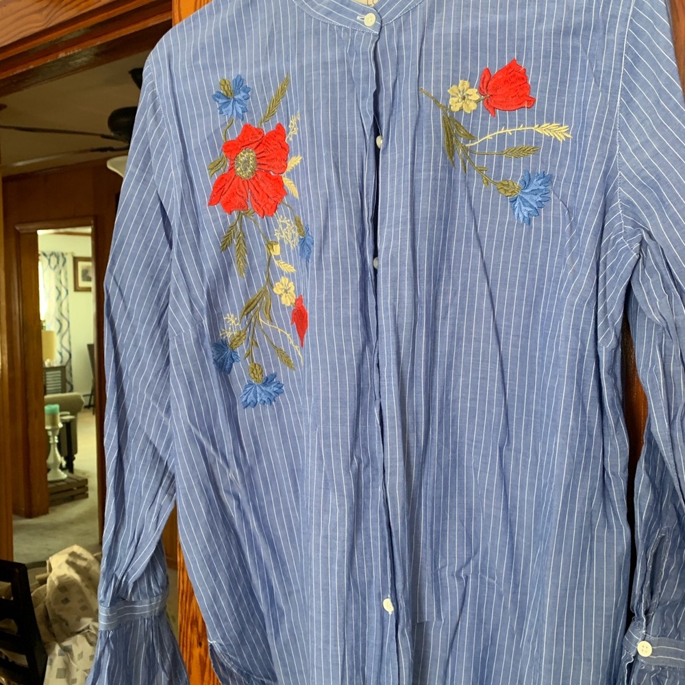 Blue embroidery shirt